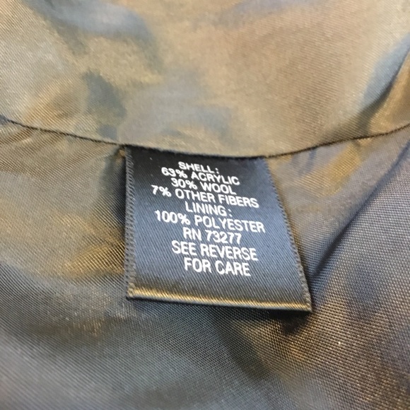 Woman’s Light Weight Jacket Pintucks, Peplum Back, 30% Wool - Picture 9 of 9